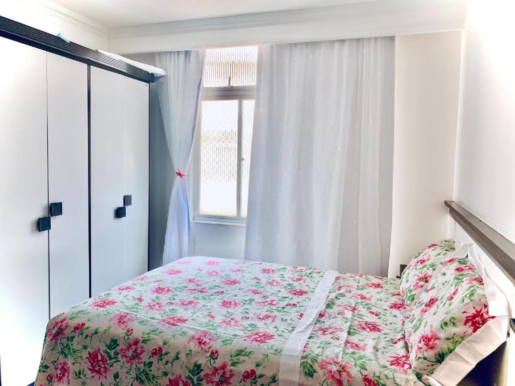 Stayhere! Fique Aqui! Apartamento 2/4 Mobiliado No Costa Azul :-) サルバドール エクステリア 写真
